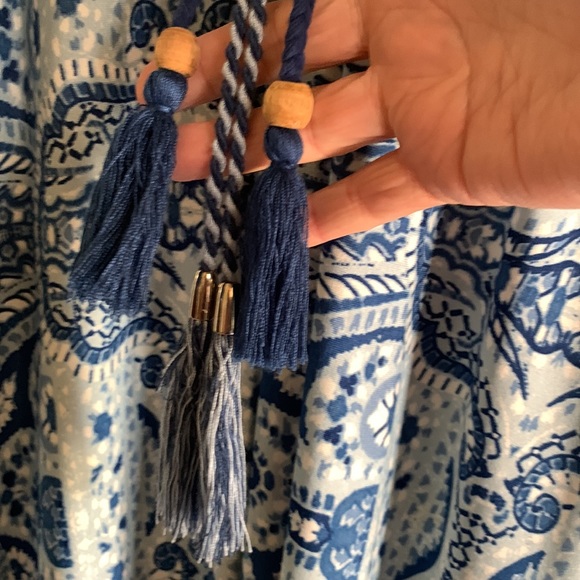 New Directions asymmetrical dress - Picture 9 of 9